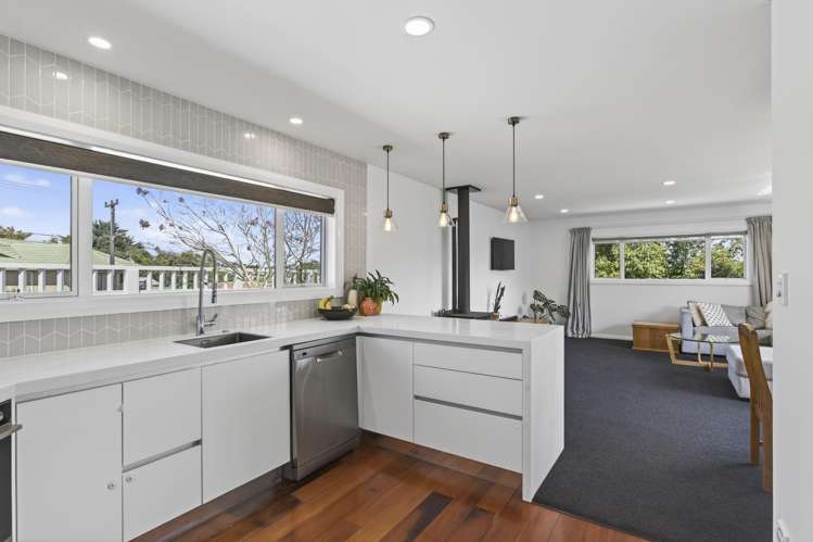 134 Tukapa Street Westown_9