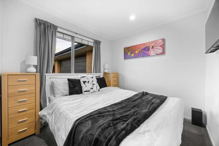 9 Bradnor Meadows Drive Swanson_24