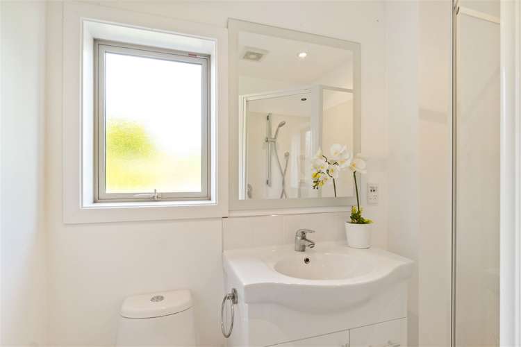 412 Birchs Road Lincoln_18