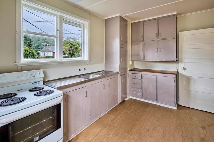 7 and 9 Bryant Grove Taita_14
