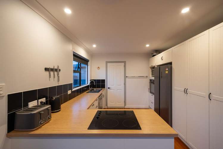 22 Highbury Avenue Highbury_1