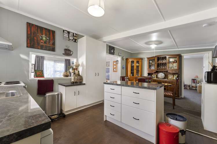 3 Rangauri Street Manaia_8