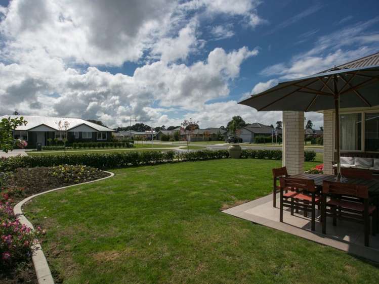 39 West Thompson Street Leamington_17