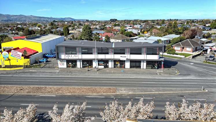 299 Main South Road Hornby_2