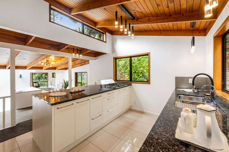 45 Paturoa Road Titirangi_18