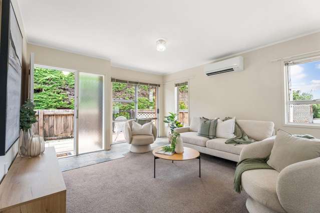 1/5 Teal Crescent Beach Haven_1