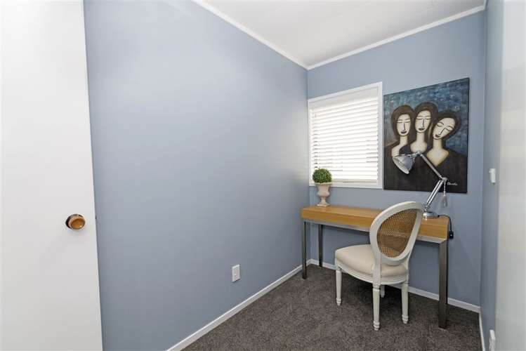 34 Beach Road Te Atatu Peninsula_11