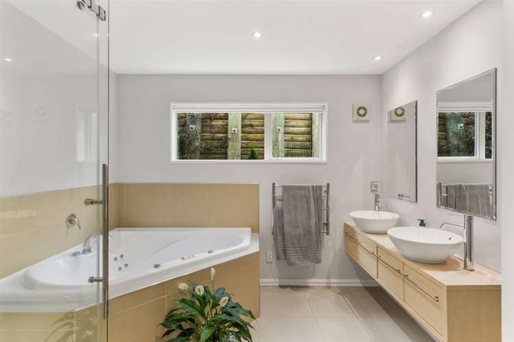 79 Glenstrae Road Redcliffs_18