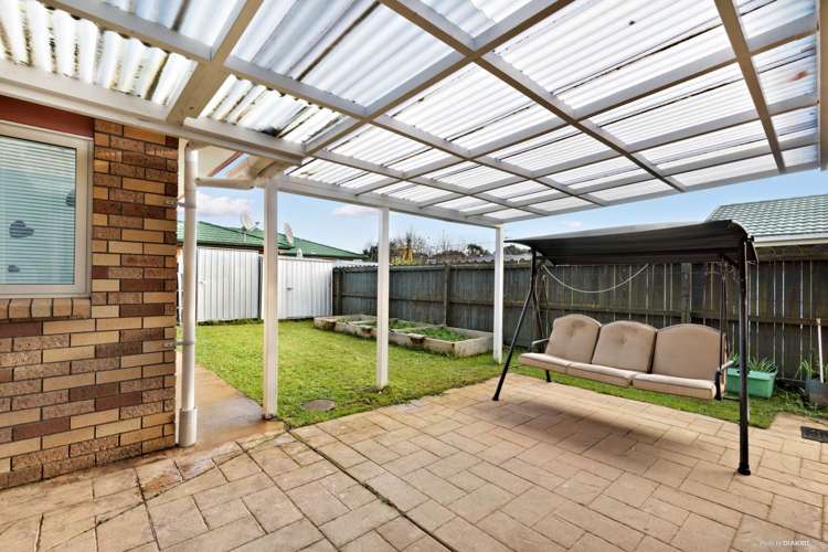 1 Watersfield Place Flat Bush_22