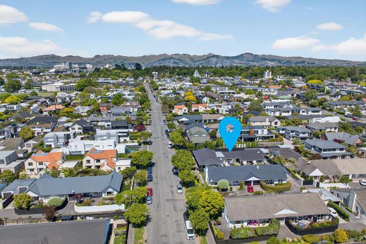 2/83 Winchester Street Merivale_26