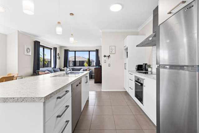 21 Drake Crescent Awatoto_2