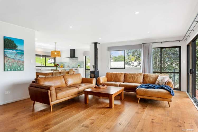 17 Long Bay Drive Torbay_4