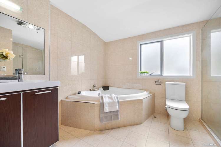 10 Phillip Parade Forrest Hill_8