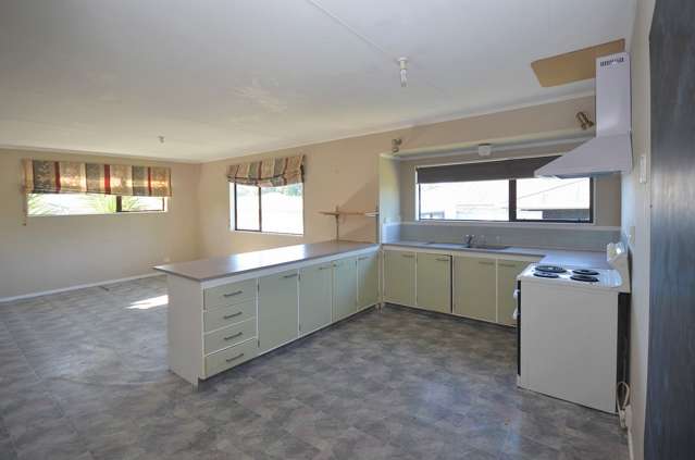 19a Millers Road Brookfield_4