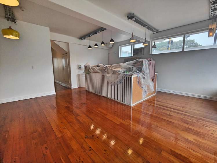 Shop 1,439 Mt Albert Road Mt Roskill_1