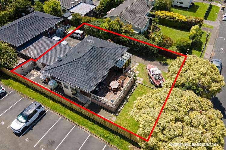 1/12 Kauri Glen Road Northcote_12