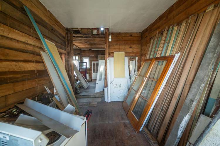 12 Gore Street Bluff_6