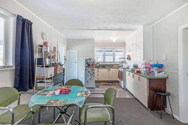 77 Keith Street_4
