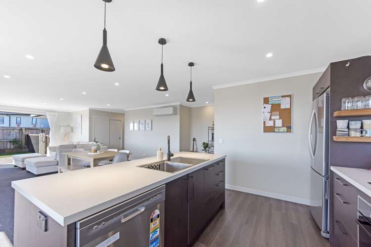 22 Coppermine Crescent Brightwater_9