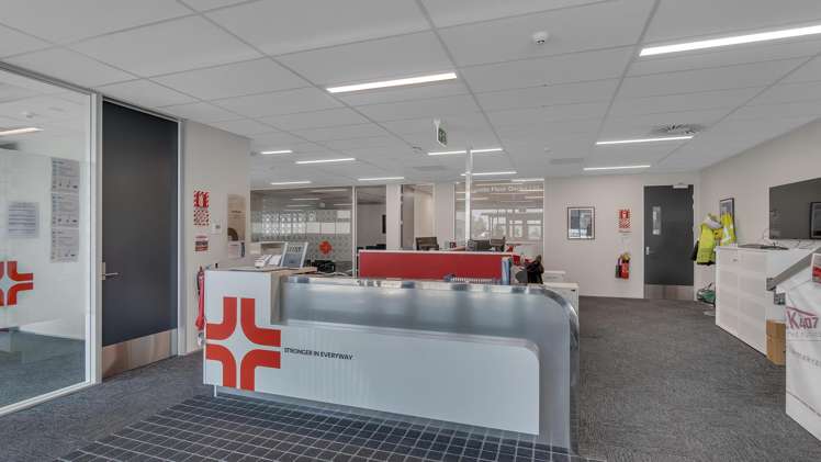 69 Seymour Street Hornby_11