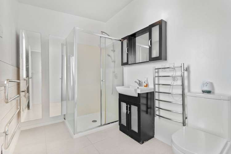 99 Albionvale Road Glen Eden_18