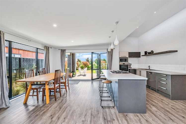 6 Belmont Lane Lincoln_14