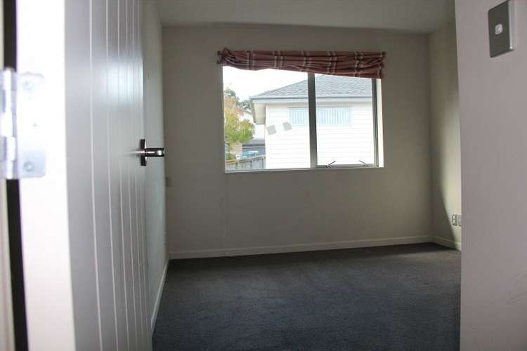 22 Oak Bark Drive Schnapper Rock_17