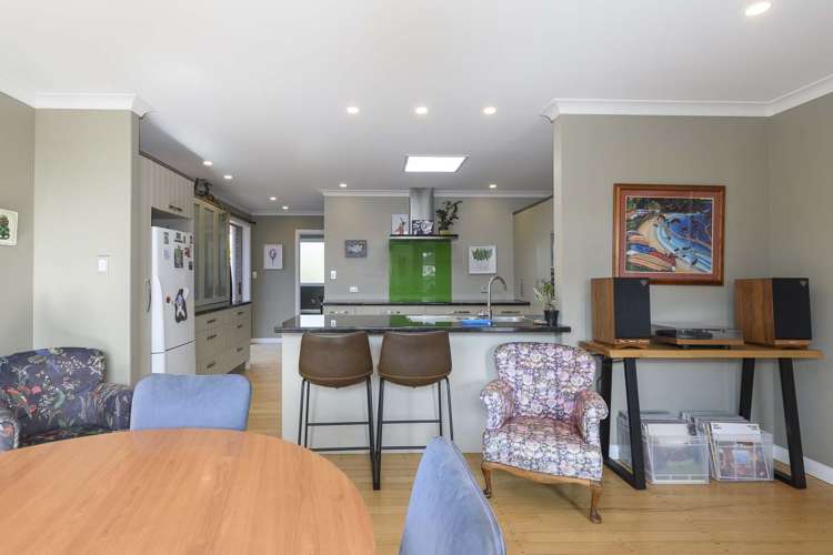 22 Andrew Place Otumoetai_10