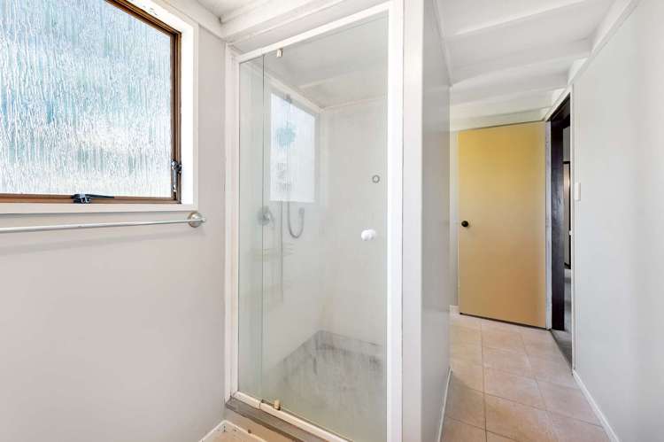 8 Banks Place Tawhero_16