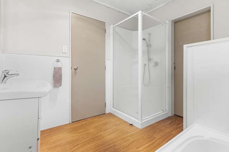 34 Wai Iti Place Clendon Park_8