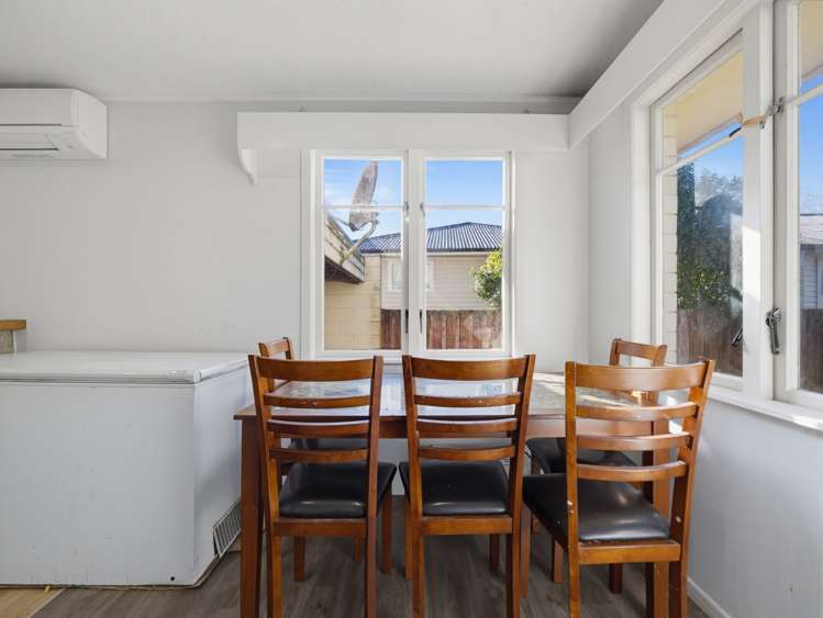 124 Masters Avenue Silverdale_16
