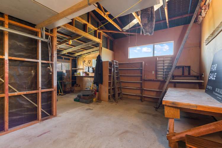 8 Taonui Street Waitarere Beach_21