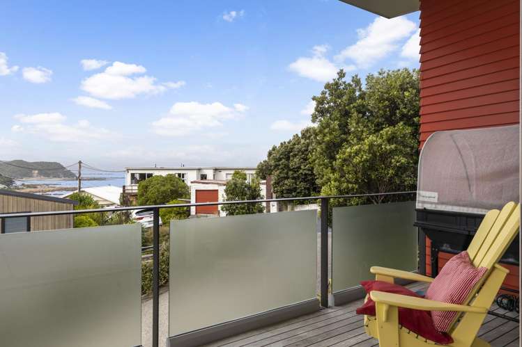 22 High Street Island Bay_2