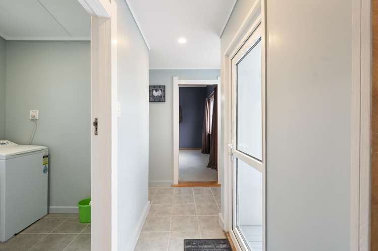 9 Wellington Street Feilding_13