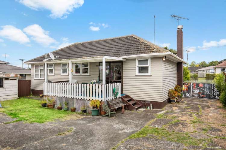 21 Lincoln Road Manurewa_1