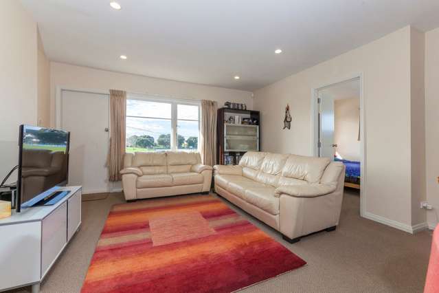 2/4 Boyd Avenue Royal Oak_3