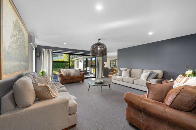 8 Bradleigh Park Fairhall_15