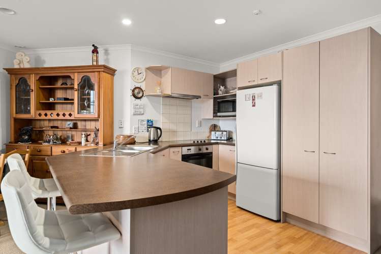 2/281 Au Maunganui Road Mount Maunganui_3