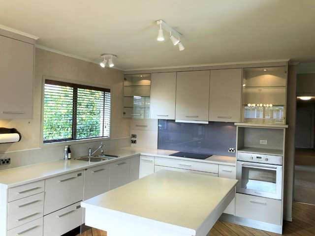 2 Egmont Street 1053_3