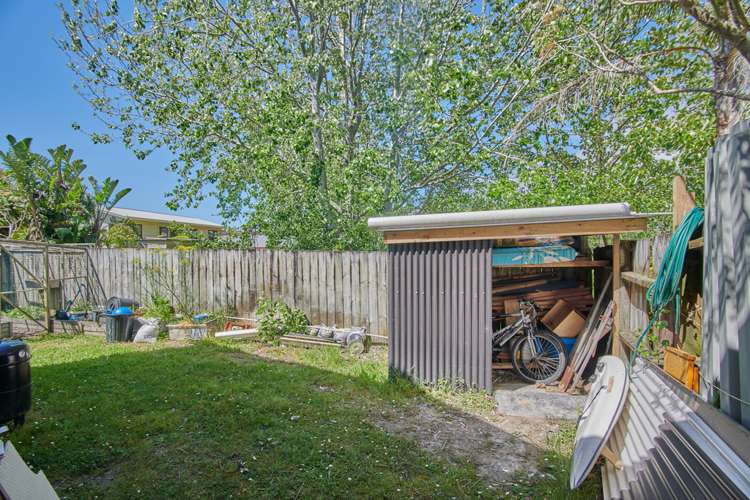 2/91 Athena Drive Totara Vale_15