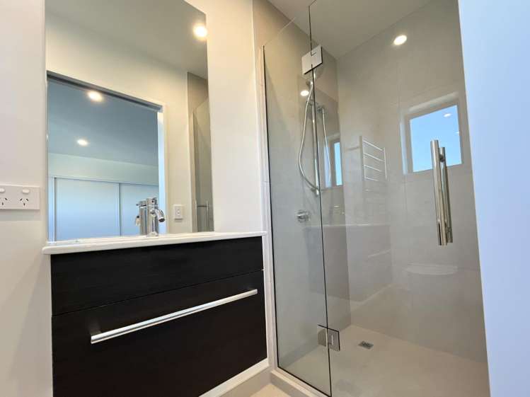 4/83 Edinburgh Street 10222_9