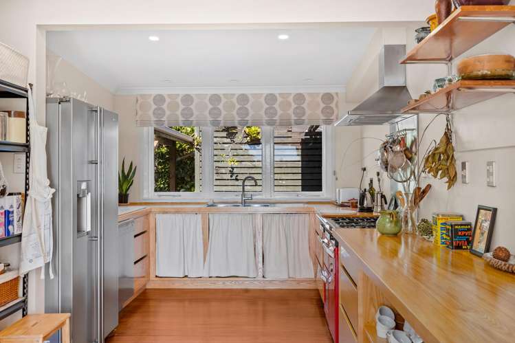 2 Tawari Road Henderson Valley_16