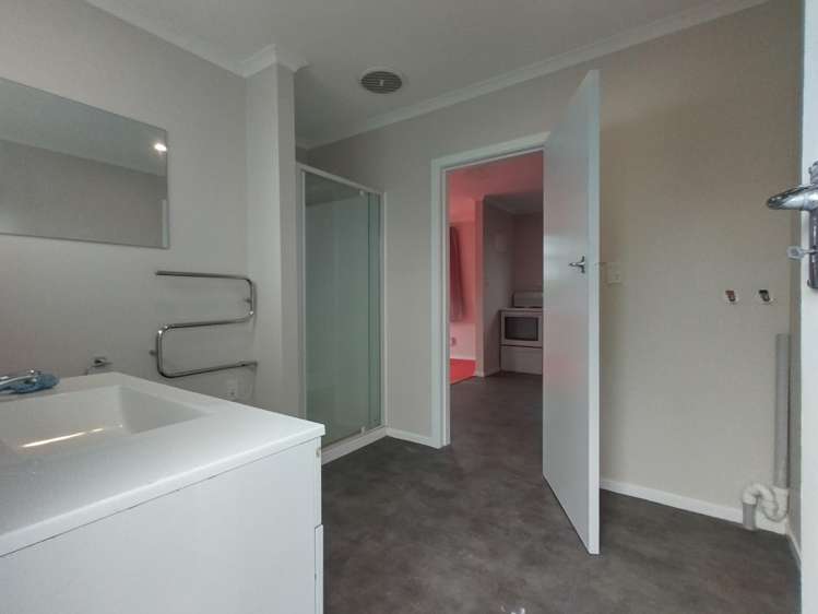 123A-B Martin Street Wallaceville_10