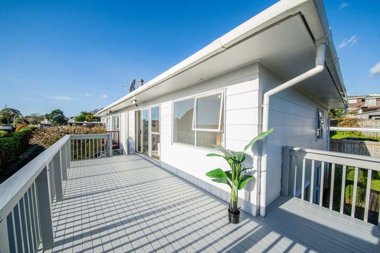 2/52 Cherry Road Bucklands Beach_1