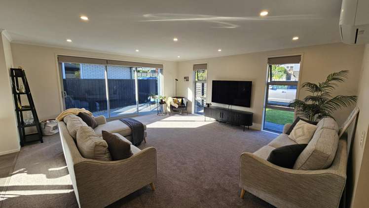 22a Heaphy Street Whalers Gate_2