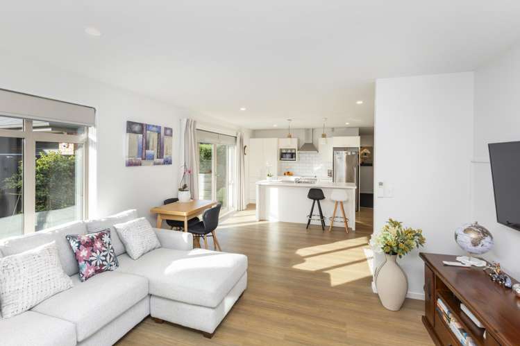 2/36 Tuckers Road Redwood_6