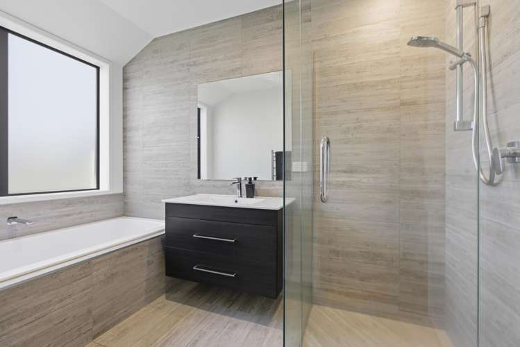 9 Pukatea Street Hawera_20