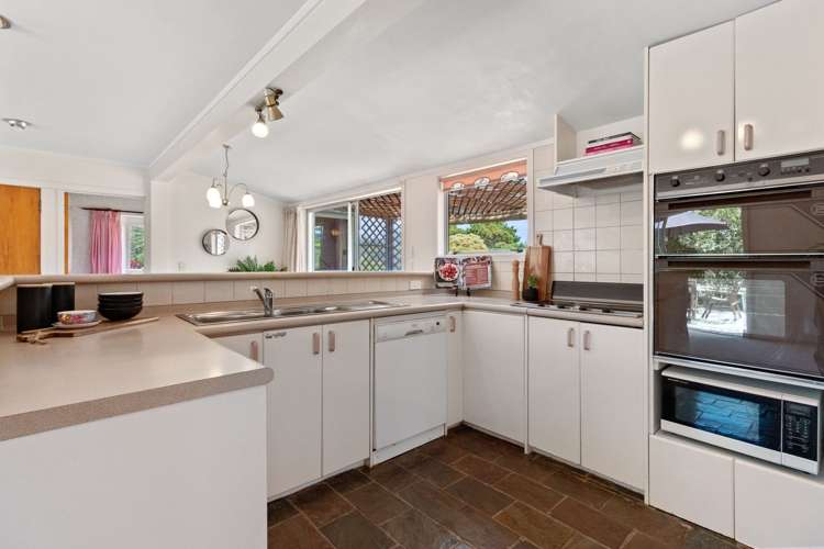 2 Opal Place Pauanui_5