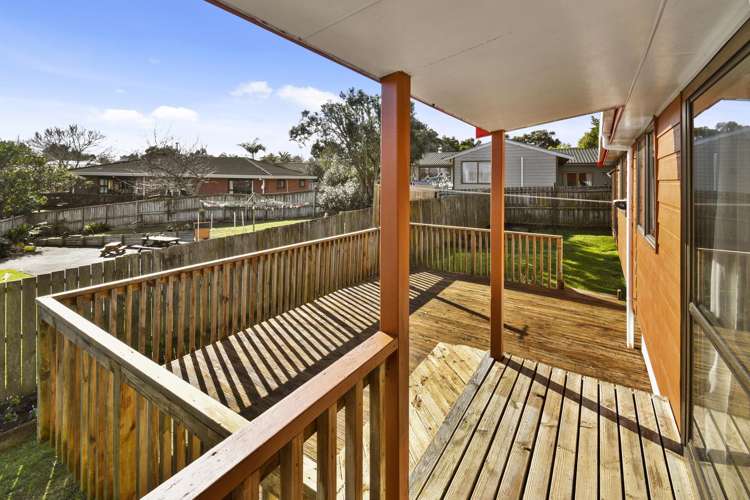 2/20 Saint Annes Crescent Wattle Downs_10