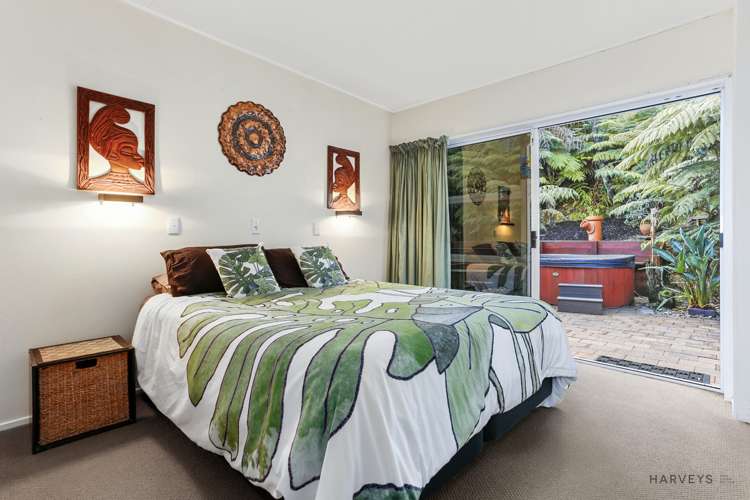 94 Takahe Road Titirangi_15